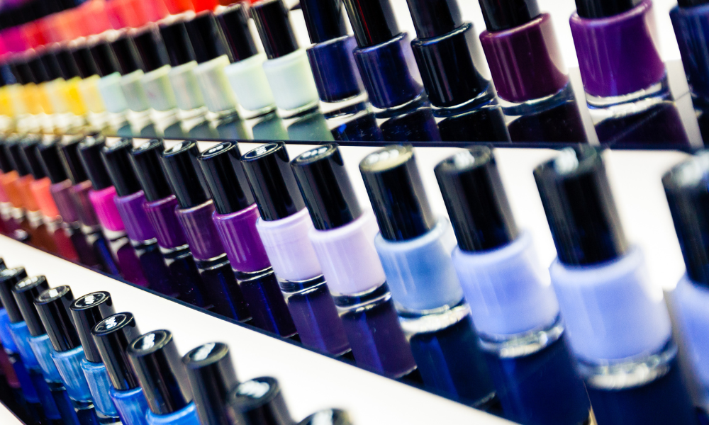 Lougheed Nails